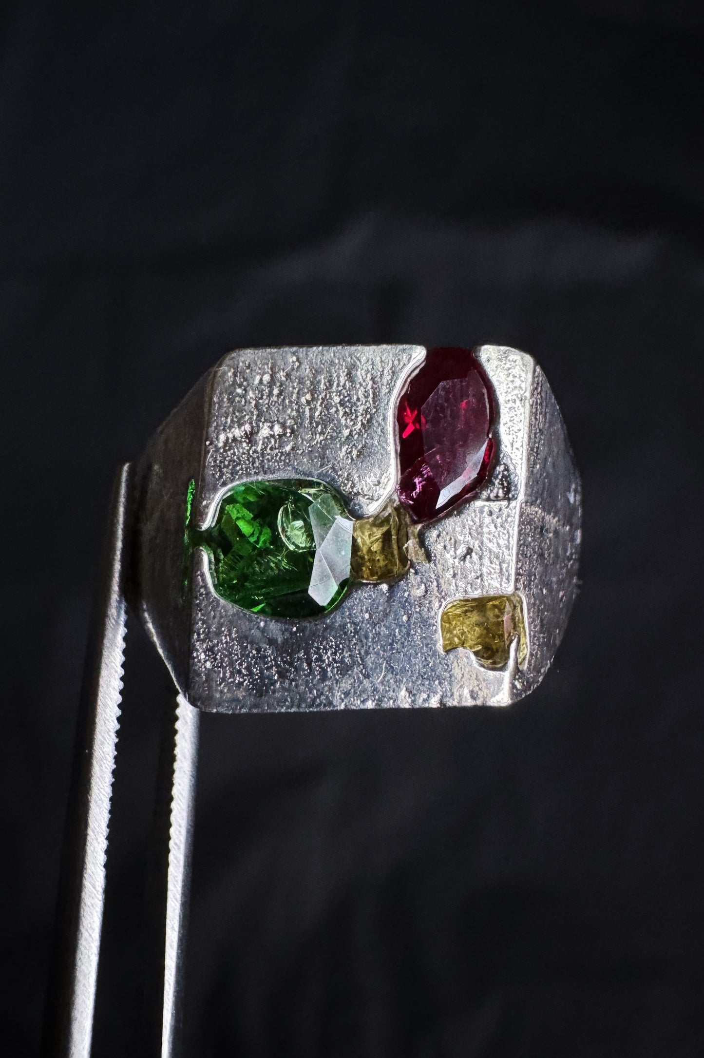 ready to ship / size s