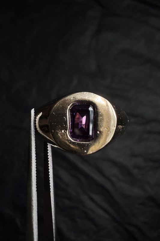9ct gold purple ring